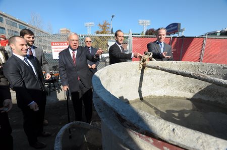 1282BoylstonStCoinToss